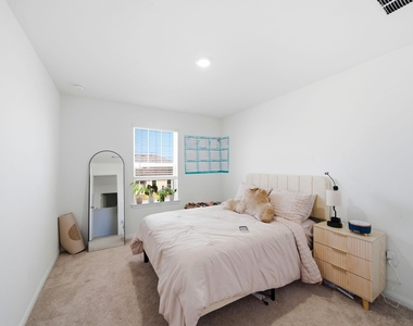 23531 Autumn Harvester Drive - Photo Thumbnail 18