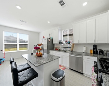 23531 Autumn Harvester Drive - Photo Thumbnail 3