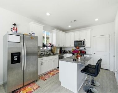 23531 Autumn Harvester Drive - Photo Thumbnail 6