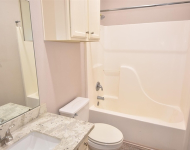 12565 Melville Drive - Photo Thumbnail 14