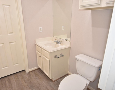 12565 Melville Drive - Photo Thumbnail 17