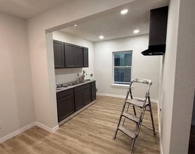 7023 Canal Street - Photo Thumbnail 2