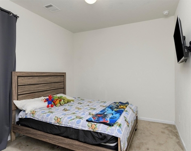 11654 Rosewood Forest Court - Photo Thumbnail 7