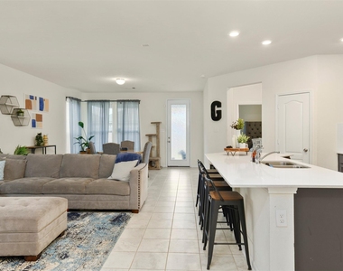 11654 Rosewood Forest Court - Photo Thumbnail 16