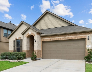 11654 Rosewood Forest Court - Photo Thumbnail 2