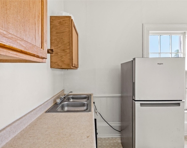 1524 Mechanic Street - Photo Thumbnail 12