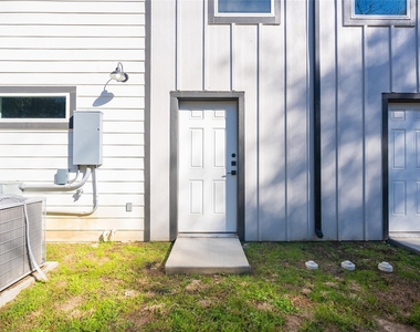2519 Washington Street - Photo Thumbnail 26