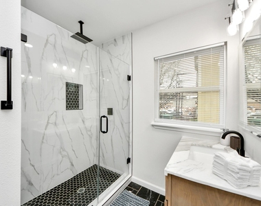 2811 Winbern Street - Photo Thumbnail 38