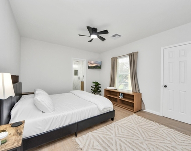 2811 Winbern Street - Photo Thumbnail 30
