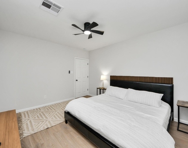 2811 Winbern Street - Photo Thumbnail 32