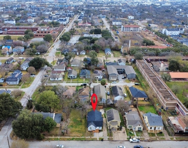 2811 Winbern Street - Photo Thumbnail 41