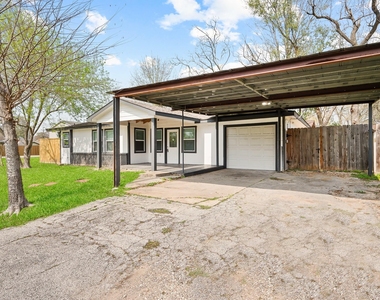 2222 Peppermill Road - Photo Thumbnail 1
