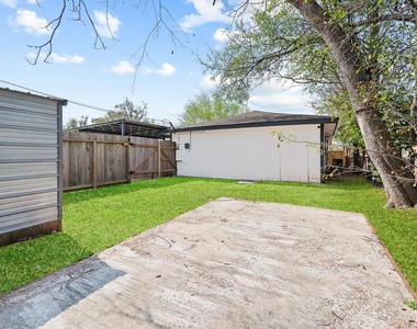 2222 Peppermill Road - Photo Thumbnail 37