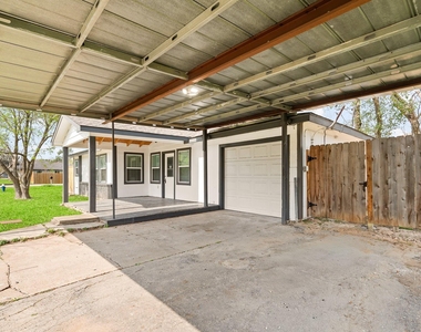 2222 Peppermill Road - Photo Thumbnail 2