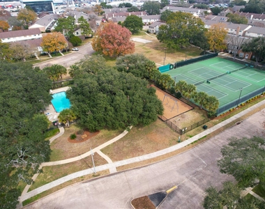 14147 Misty Meadow Lane - Photo Thumbnail 39