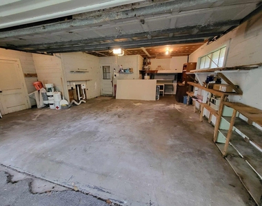 706 Maple St - Photo Thumbnail 40