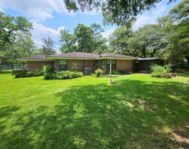 706 Maple St - Photo Thumbnail 32