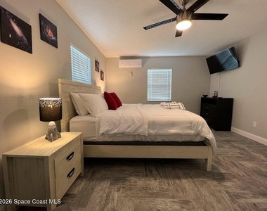 1810 Elizabeth Street - Photo Thumbnail 20