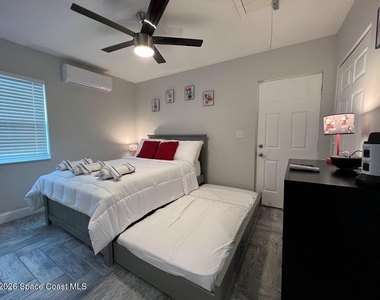 1810 Elizabeth Street - Photo Thumbnail 23