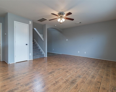 9331 Norwood Trails Drive - Photo Thumbnail 5