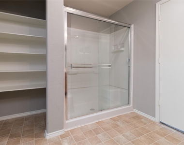 9331 Norwood Trails Drive - Photo Thumbnail 21