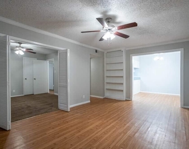 6505 Westheimer Road - Photo Thumbnail 2