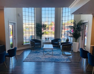 6505 Westheimer Road - Photo Thumbnail 3