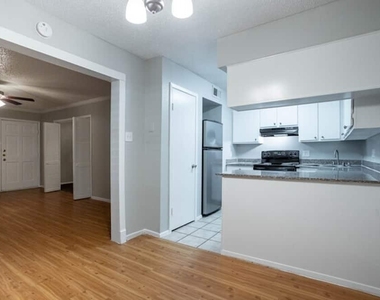 6505 Westheimer Road - Photo Thumbnail 7