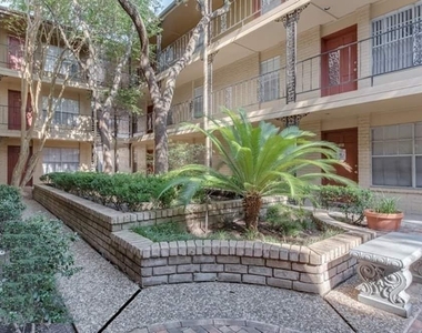 6505 Westheimer Road - Photo Thumbnail 4