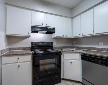6505 Westheimer Road - Photo Thumbnail 13