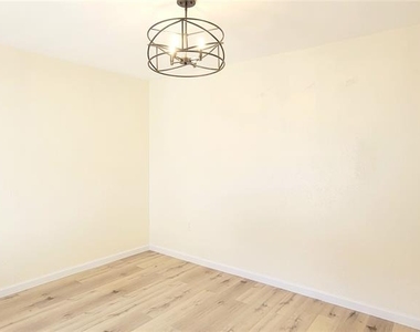 3775 40th Lane S - Photo Thumbnail 4