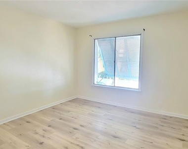 3775 40th Lane S - Photo Thumbnail 14