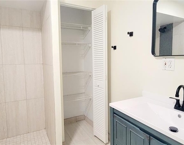 3775 40th Lane S - Photo Thumbnail 11