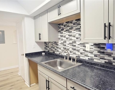 3775 40th Lane S - Photo Thumbnail 6