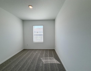 31276 Paper Birch Street - Photo Thumbnail 12