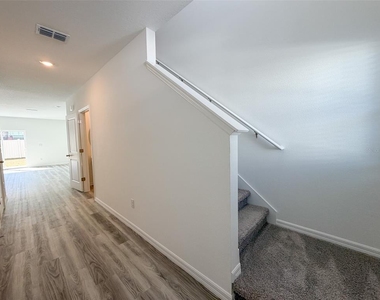 31276 Paper Birch Street - Photo Thumbnail 2