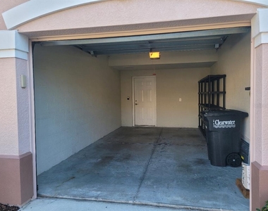820 Lantern Way - Photo Thumbnail 3