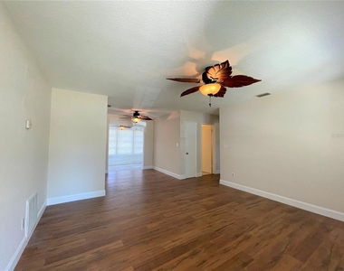 9 Jeff Road - Photo Thumbnail 8