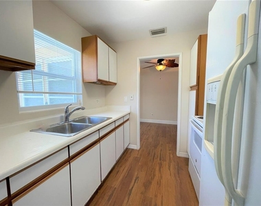9 Jeff Road - Photo Thumbnail 22