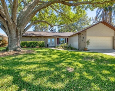 13964 106th Avenue - Photo Thumbnail 45