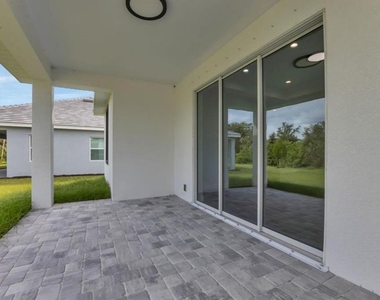 13314 Holtville Avenue - Photo Thumbnail 11