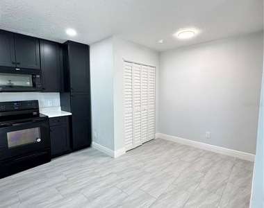 607 Alabama Avenue - Photo Thumbnail 4