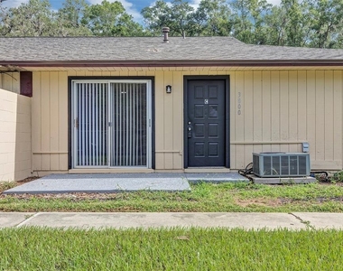 3800 Se 17th Ct - Photo Thumbnail 1