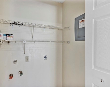 3800 Se 17th Ct - Photo Thumbnail 10