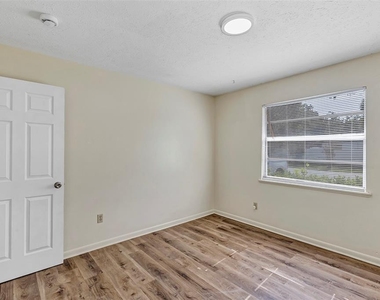 3800 Se 17th Ct - Photo Thumbnail 14