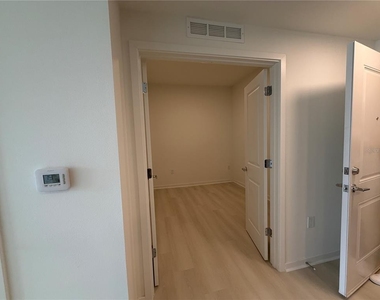 5587 Millenia Park Blvd - Photo Thumbnail 2