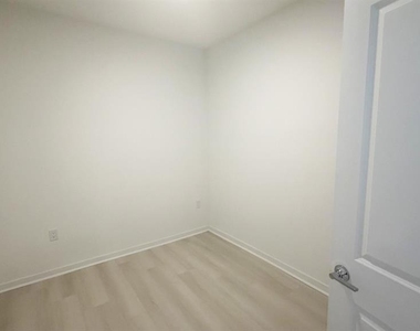 5587 Millenia Boulevard - Photo Thumbnail 32