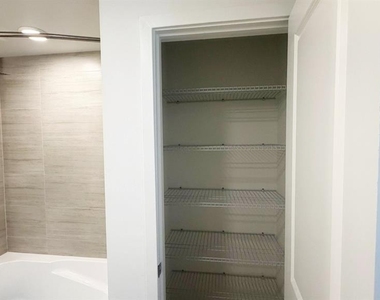 5587 Millenia Boulevard - Photo Thumbnail 31