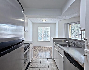 1037 S Hiawassee Road - Photo Thumbnail 5