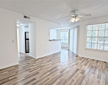 1037 S Hiawassee Road - Photo Thumbnail 12